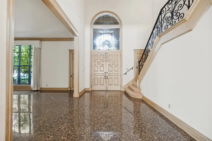 3817 Miramar Avenue, Dallas, TX 75205 - #2