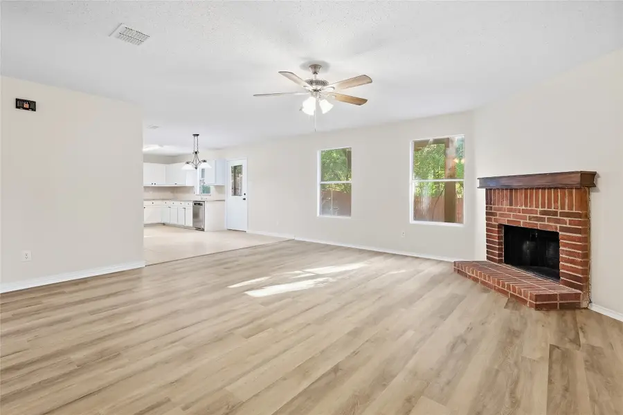 9209 Glen Falls Lane, Denton, TX 76210 - #3
