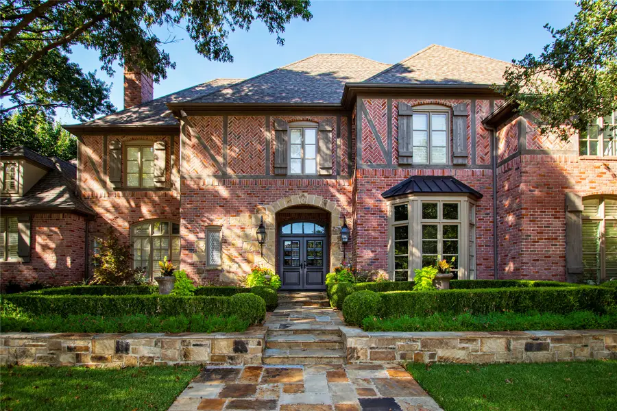 5709 Seville Court, Plano, TX 75093 - #2