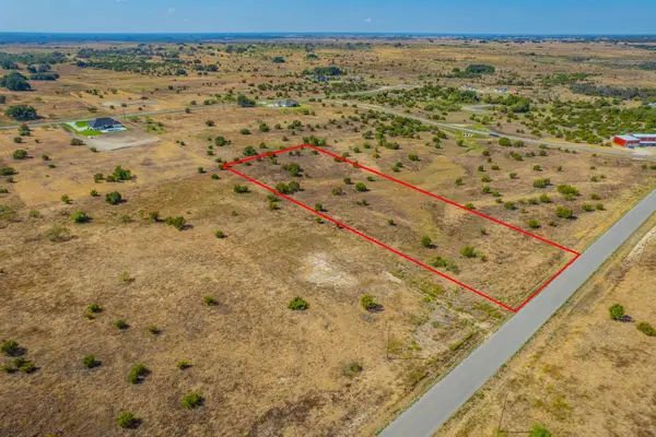 514 Hollow Drive, Lipan, TX 76433