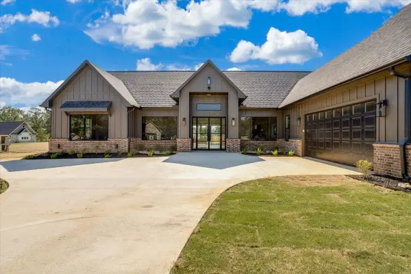 272 Private Rd 2713, Mt Pleasant, TX 75455
