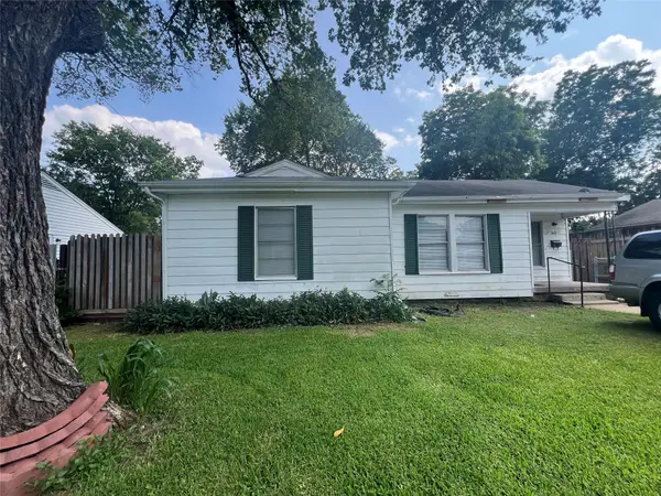 8810 Eldon Drive, Dallas, TX 75217
