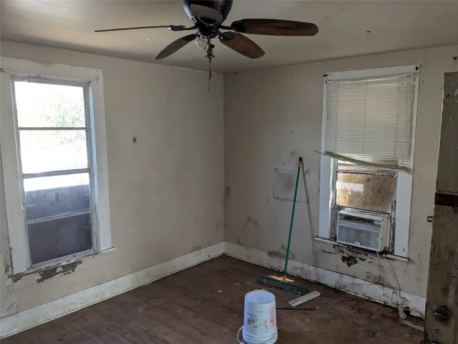 710 S 19th Street, Temple, TX 76504 - #3