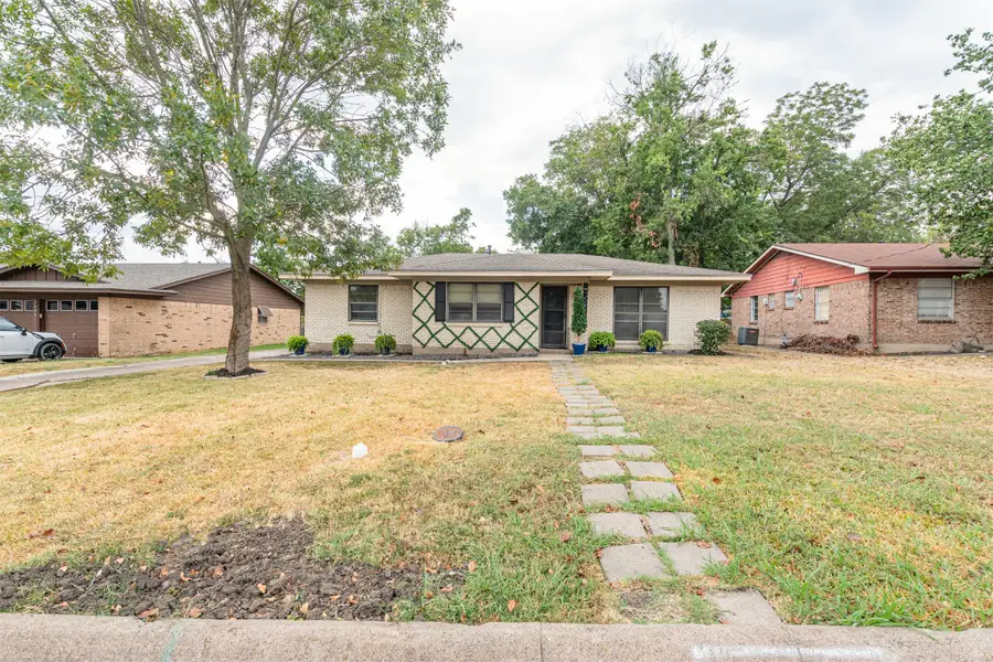 3207 Eastland Avenue, Greenville, TX 75402 - #3
