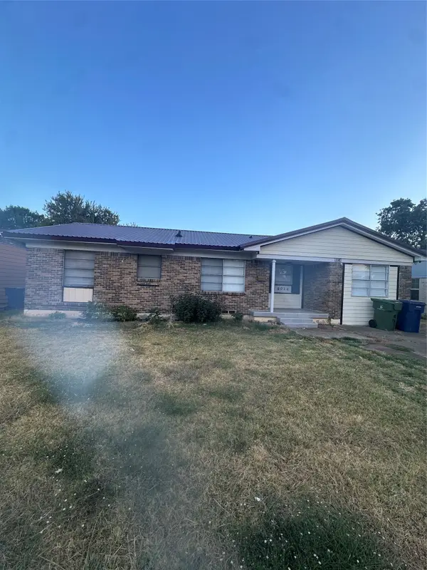 4014 W Walnut Street, Garland, TX 75042