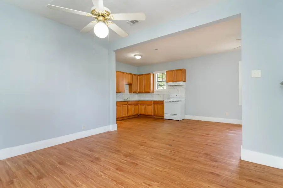 2630 Lenway Street, Dallas, TX 75215 - #3