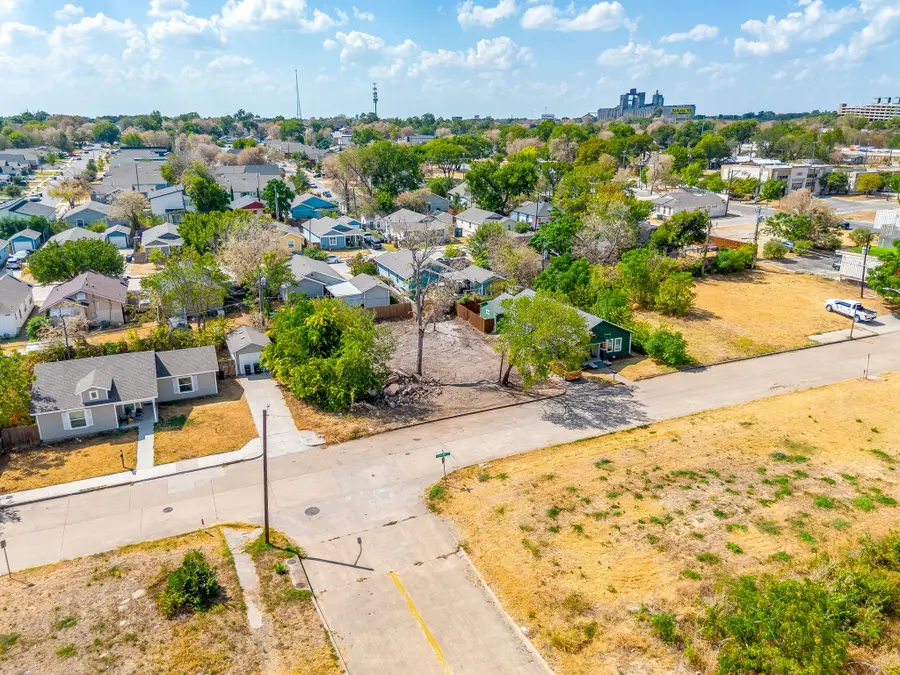 922 E Oleander Street, Fort Worth, TX 76104 - #2
