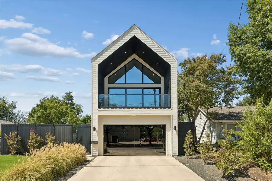 6925 Tyree Street, Dallas, TX 75209 - #2