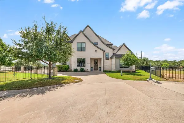 4305 Shale Bluff Court, Granbury, TX 76048