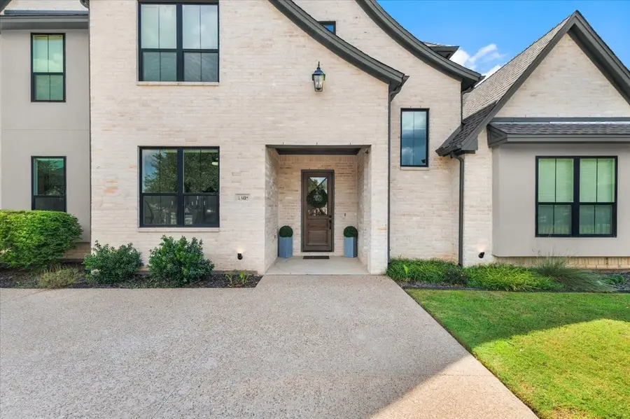 4305 Shale Bluff Court, Granbury, TX 76048 - #2