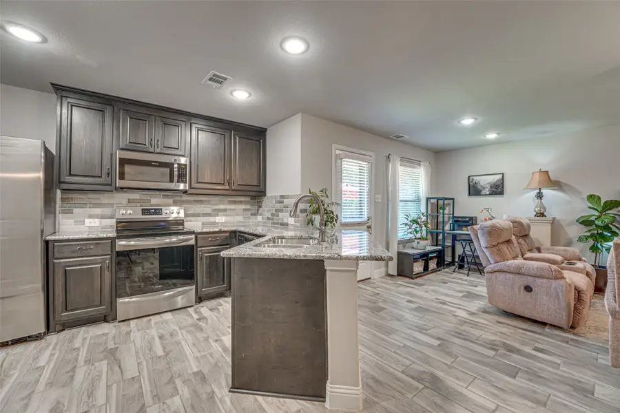6810 Topaz Drive, Greenville, TX 75402 - #2