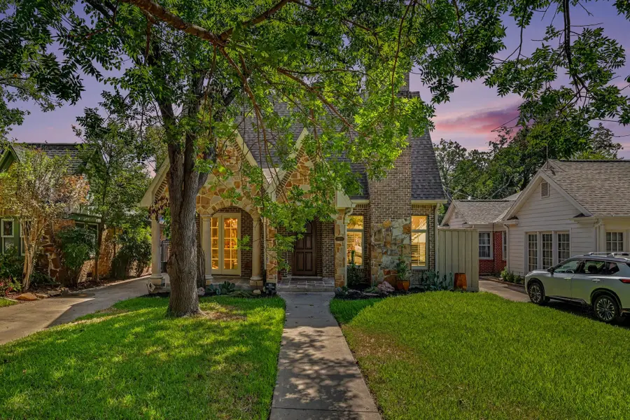 5542 Monticello Avenue, Dallas, TX 75206 - #2