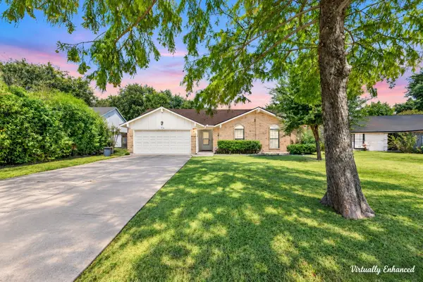 718 Southridge Court, Grand Prairie, TX 75052