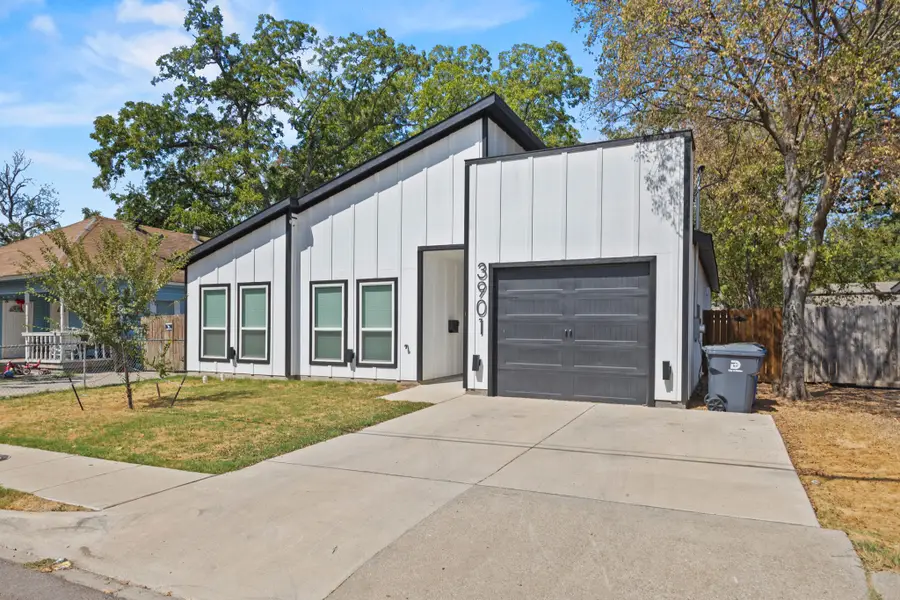 3901 Hamilton Avenue, Dallas, TX 75210 - #2