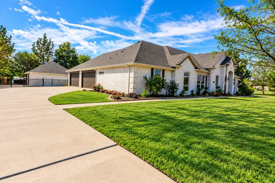 4000 Meadow View Circle, Kaufman, TX 75142 - #2