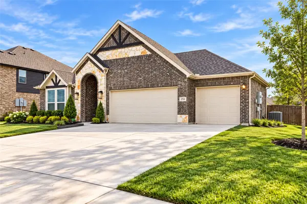 1719 Newport Lane, Cedar Hill, TX 75104