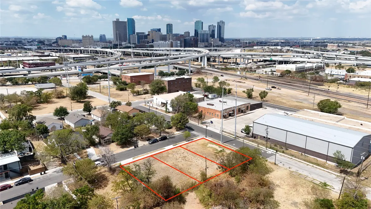 203 S Williams Street, Fort Worth, TX 76104 - #1
