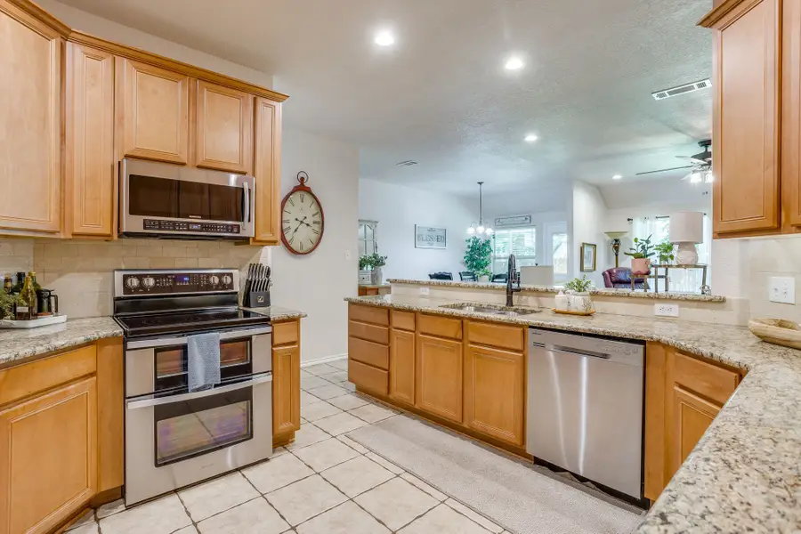 853 Royal Oak Lane, Burleson, TX 76028 - #3
