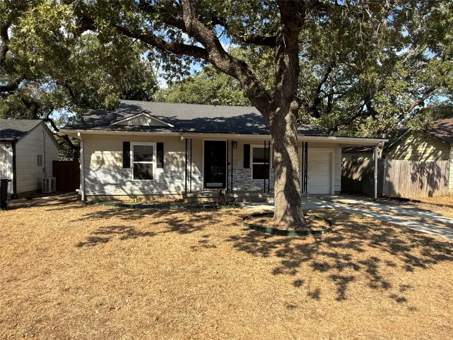 2826 Mcgee Street, Fort Worth, TX 76112 - #2