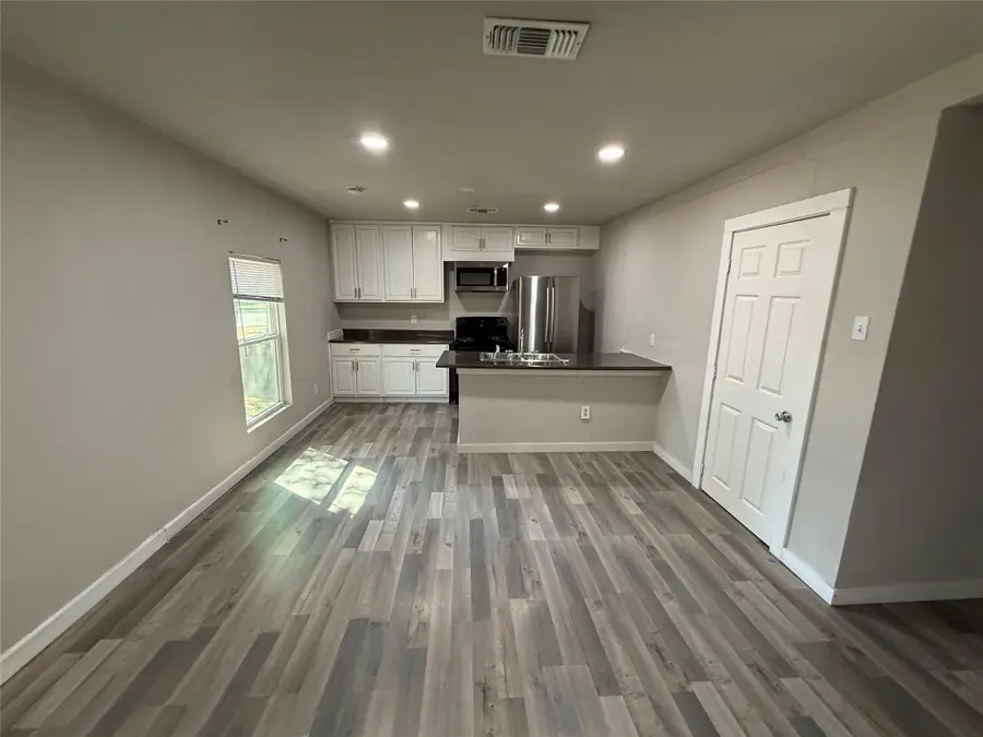 2826 Mcgee Street, Fort Worth, TX 76112 - #3