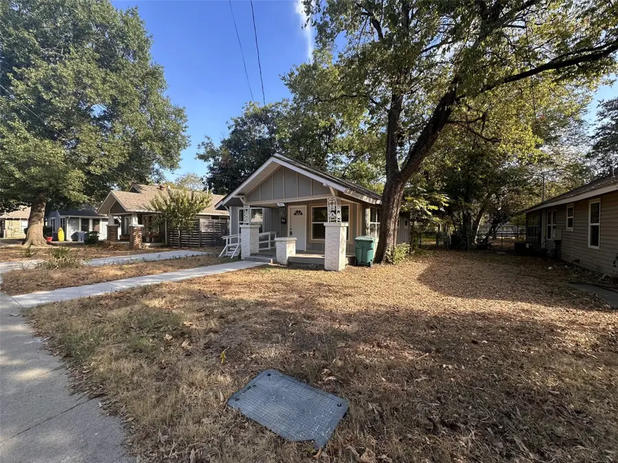 327 Egan Street, Denton, TX 76201 - #3
