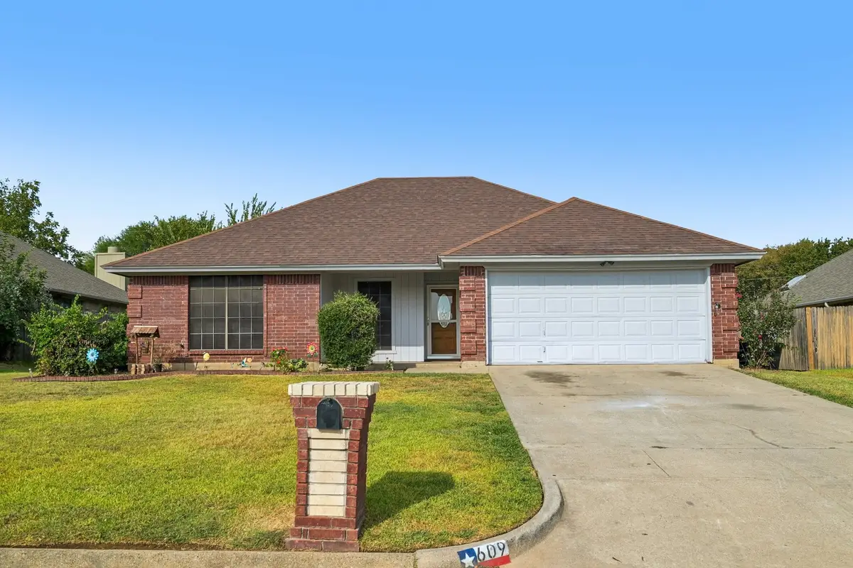 609 Ruth Drive, Kennedale, TX 76060 - #1
