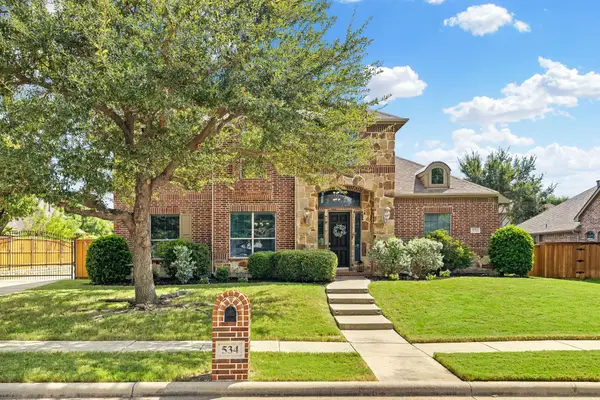 534 Waters Edge Way, Murphy, TX 75094