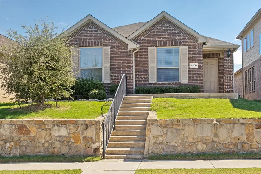 5809 Wake Robin Drive, Fort Worth, TX 76123 - #2