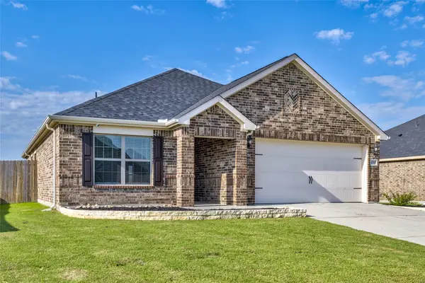 4014 Lakeview Drive, Sanger, TX 76266