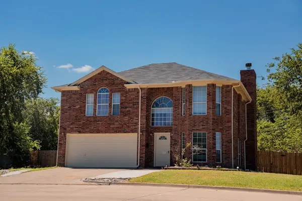 5025 Strummer Drive, North Richland Hills, TX 76180