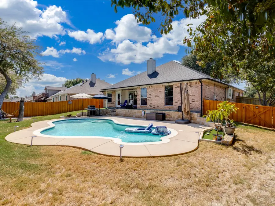 660 Chestnut Lane, Saginaw, TX 76179 - #3