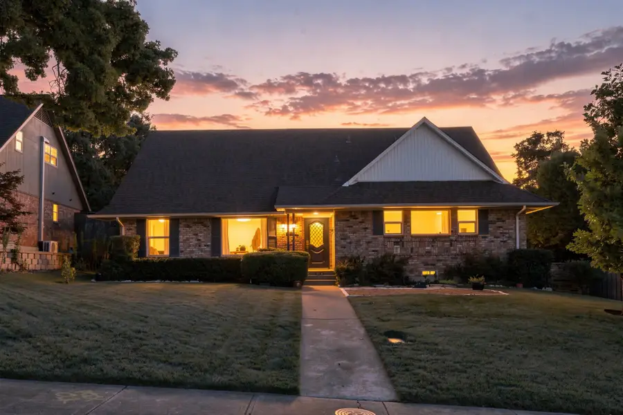 9639 Brentgate Drive, Dallas, TX 75238 - #2
