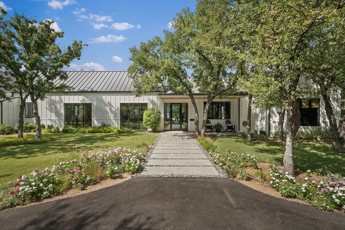 111 Fawn Trail Circle, Graham, TX 76450 - #1