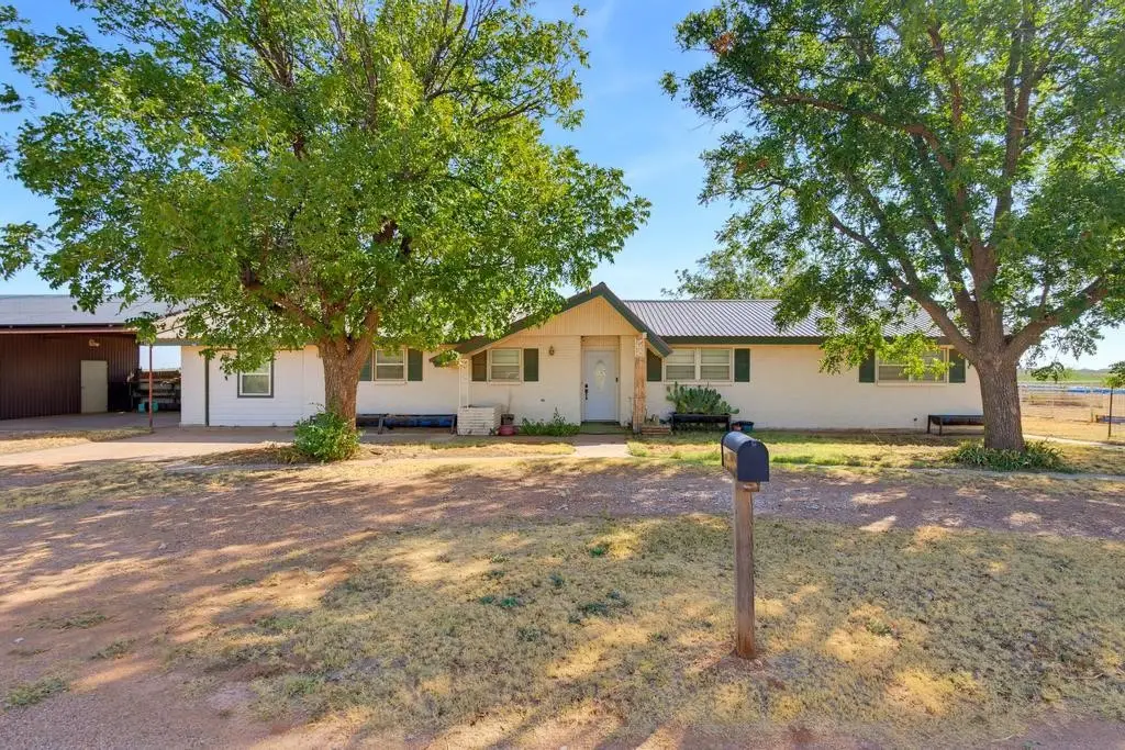 508 N Water Street, Roby, TX 79543 - #1