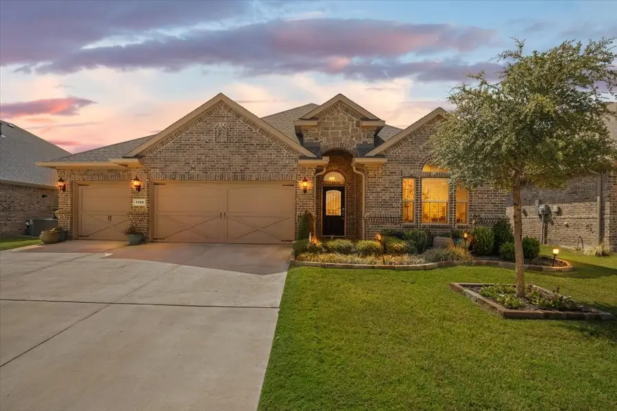 1109 Whispering Hill Drive, Mansfield, TX 76063 - #2