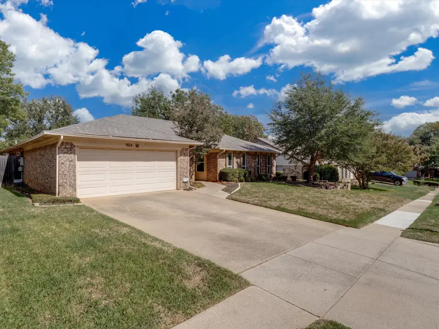 904 Forest Trail Court, Euless, TX 76039 - #2