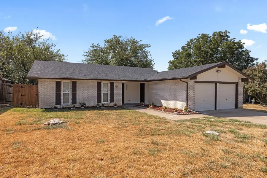 1820 Wickersham Drive, Arlington, TX 76014 - #2