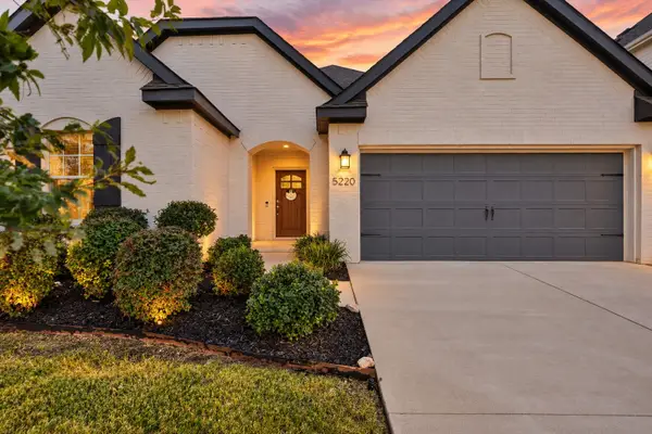 5220 Sonata Trail, Fort Worth, TX 76126
