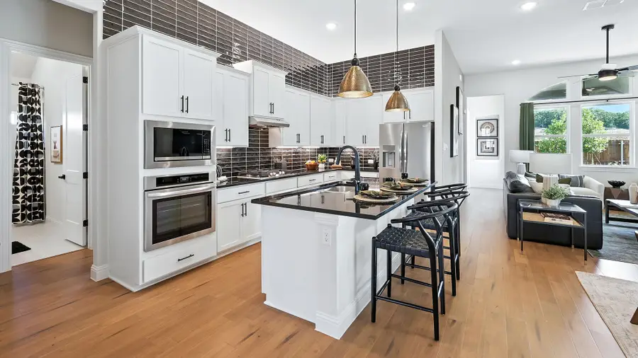 758 Winterwood Drive, Red Oak, TX 75154 - #2