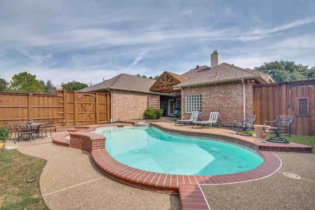 4914 Petersburg Drive, Rowlett, TX 75088 - #1