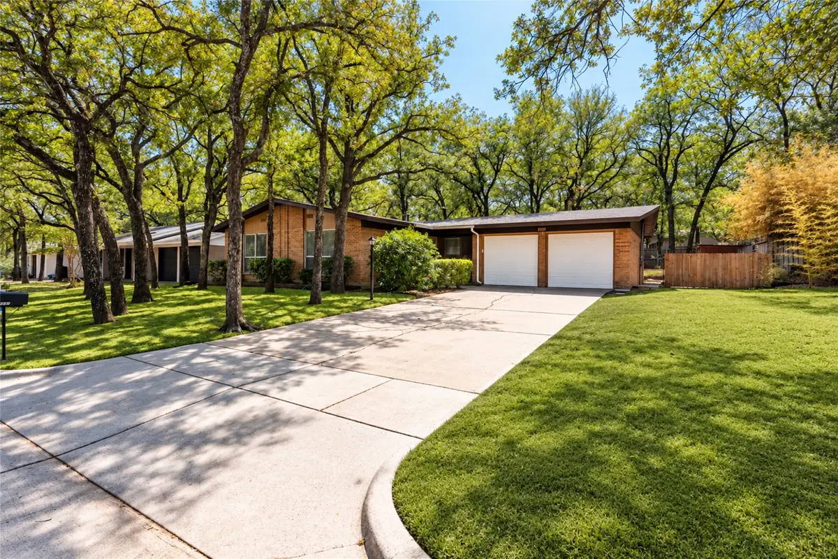 1237 King Drive, Bedford, TX 76022 - #1