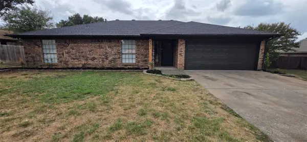 6804 Fair Meadows Drive, North Richland Hills, TX 76182