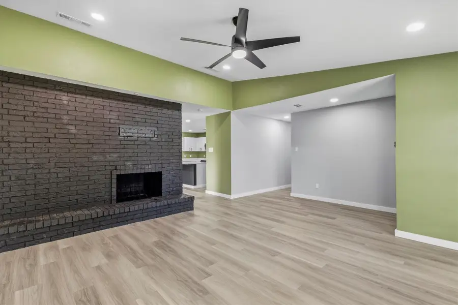 800 Netherland Drive, Arlington, TX 76017 - #3