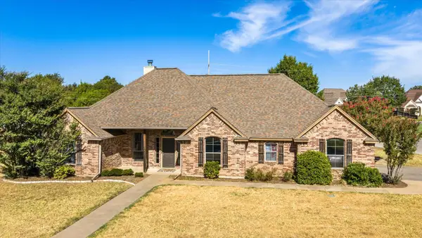801 Maplewood Court, Stephenville, TX 76401