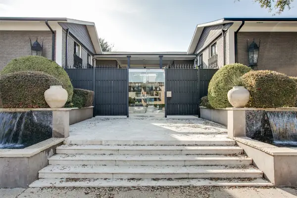 10209 Regal Oaks Drive #211, Dallas, TX 75230