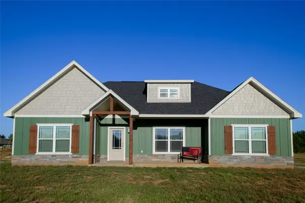 80 Catamaran Court, Gordonville, TX 76245