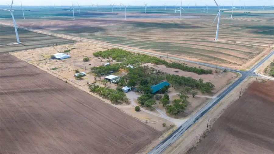 11599 E Fm 1606, Hermleigh, TX 79526 - #2