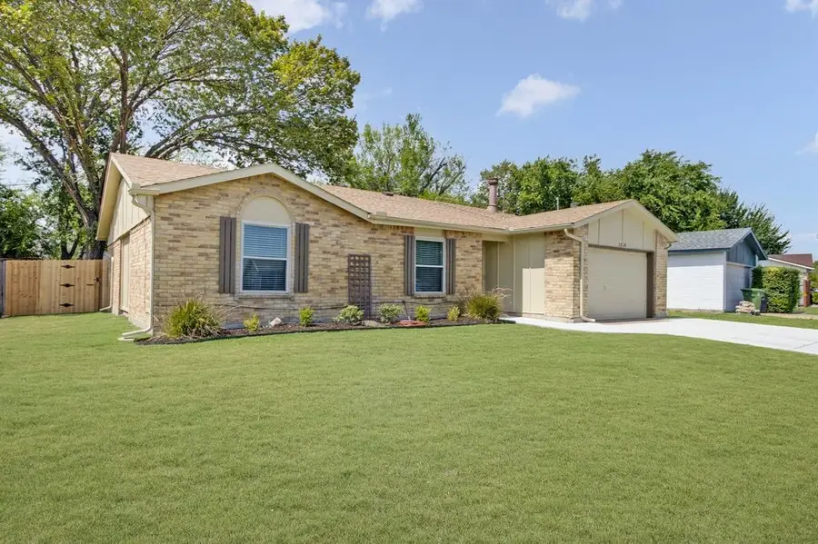 7208 Romford Way, North Richland Hills, TX 76182 - #2