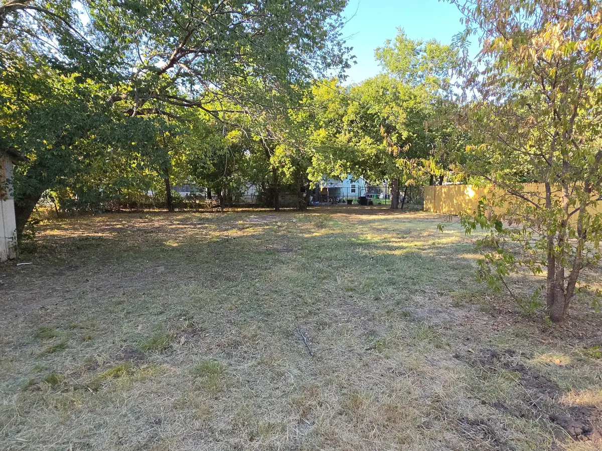 1013 E Tennie, Gainesville, TX 76240 - #1