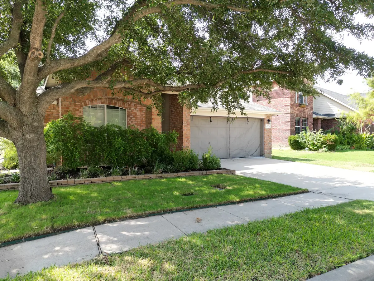 929 Warbler, Aubrey, TX 76227 - #1